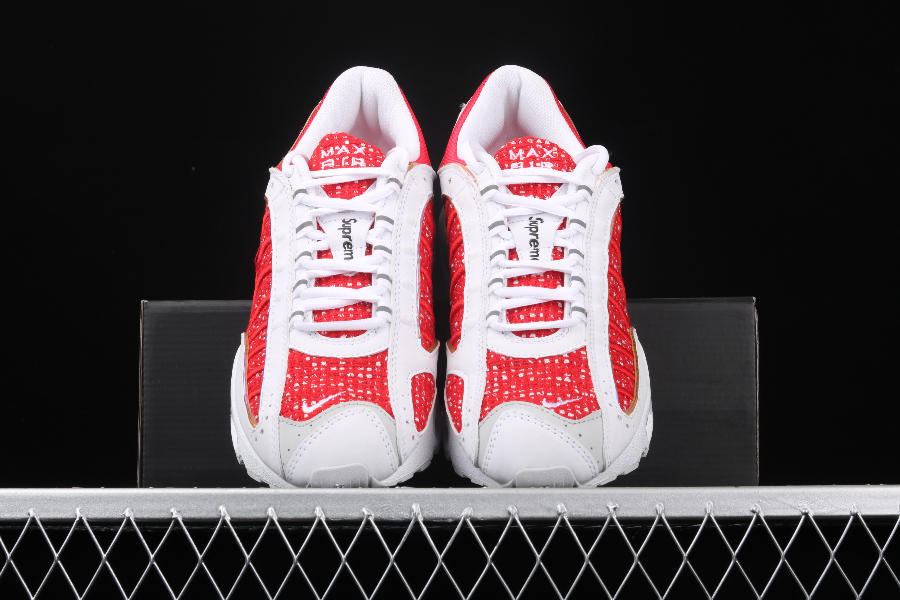 New Men Nike Air Max PLUS TXT White Red Running Shoes